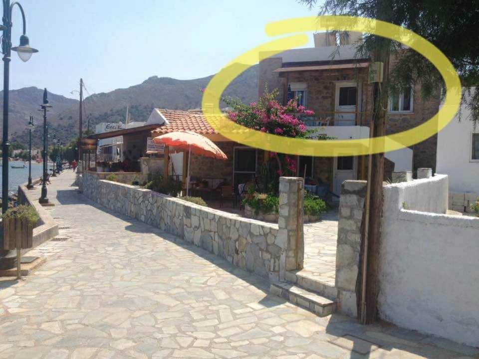 Spiros Apartments Livadia  Extérieur photo