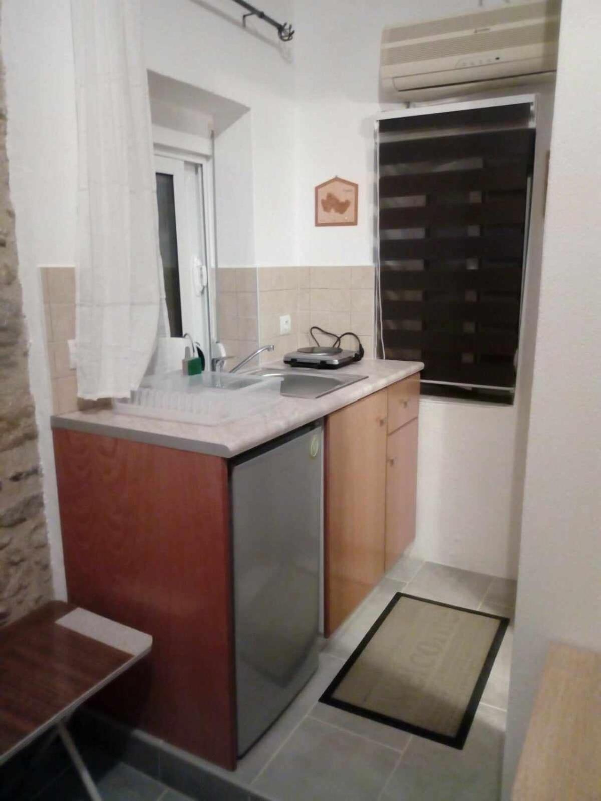 Spiros Apartments Livadia  Extérieur photo